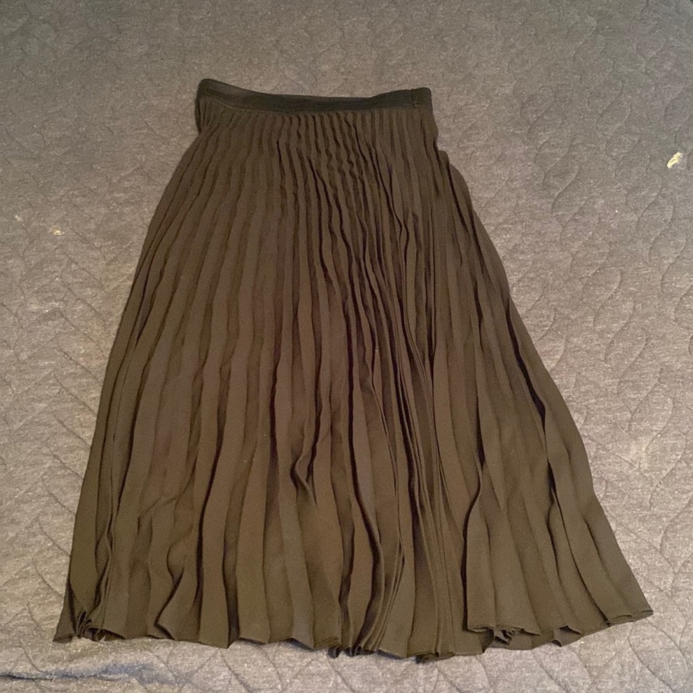 Flowy black dress skirt